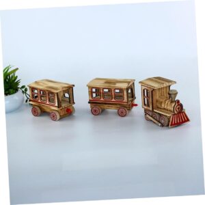 ibasenice 1 Set Wooden Christmas Train Desktop Toys Dining Table Centerpieces Christmas Decor Simulation Train Christmas Train Toy Santa Claus Toy Xmas Train Model Ornament Decorative Prop