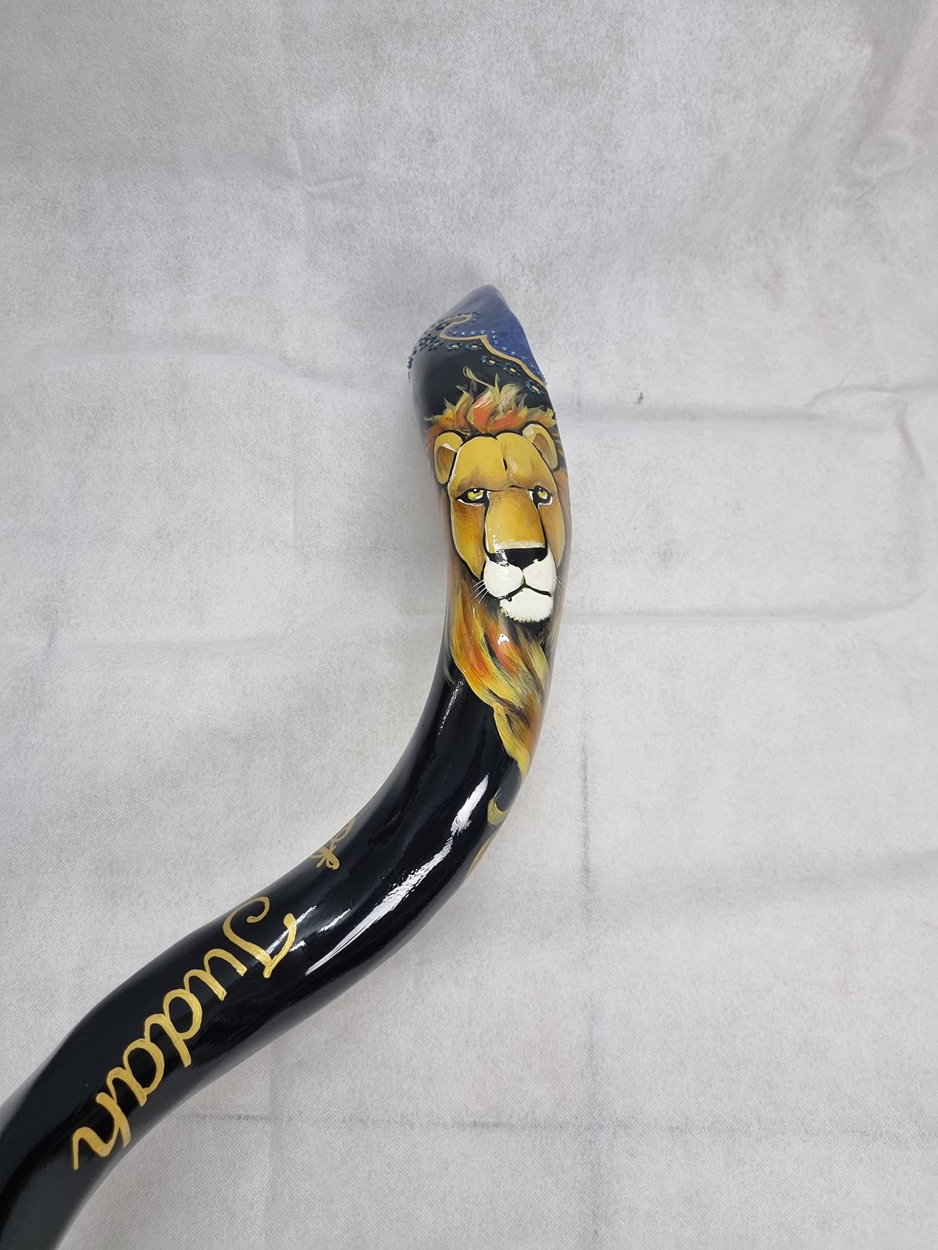 Sale for shofar Yemenite Polish Horn Size 46" Paint Painted Kudu lion of Judah From Israel Active