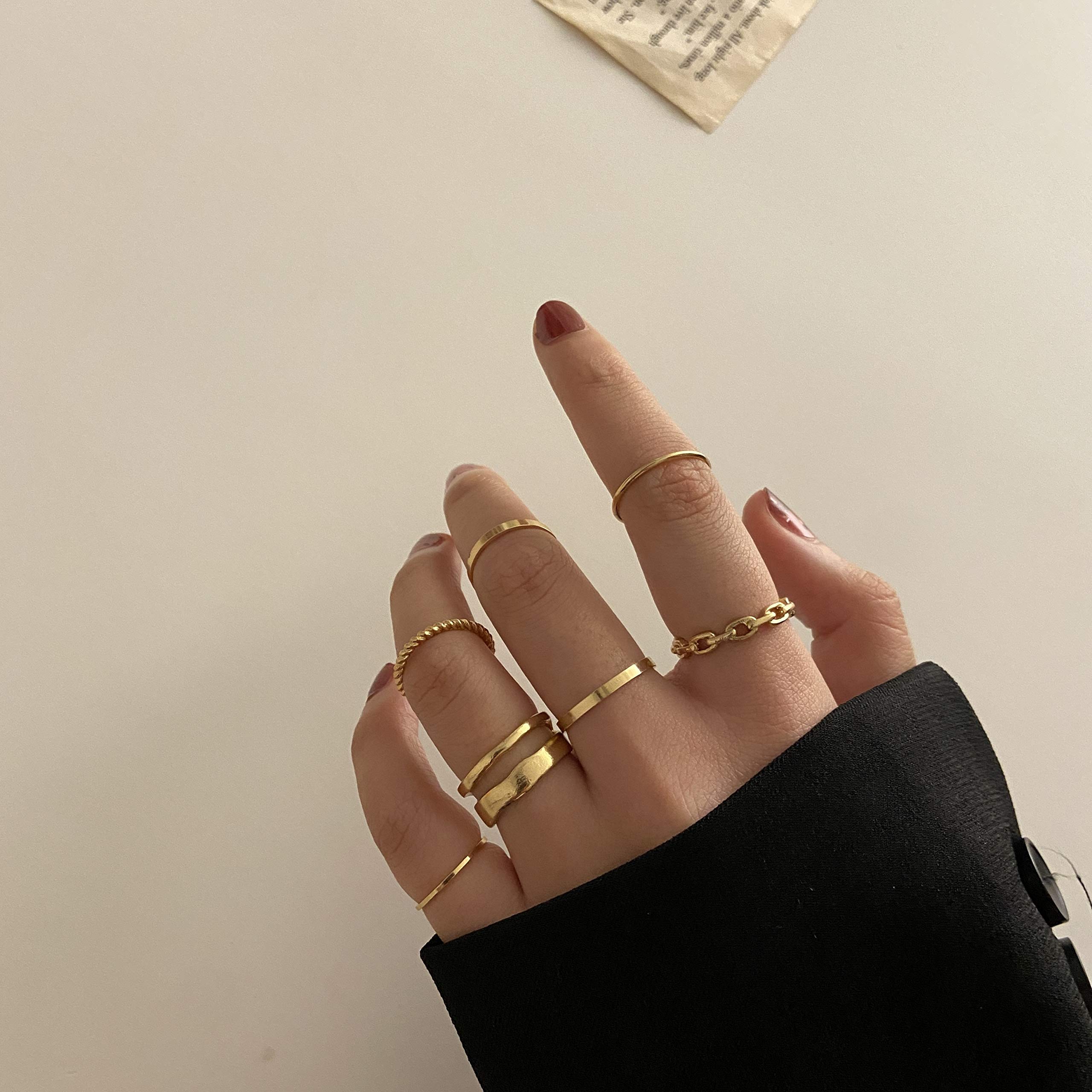 FAXHION Gold Knuckle Rings Set for Women Snake Chain Stacking Ring Vintage BOHO Midi Rings SIze Mixed