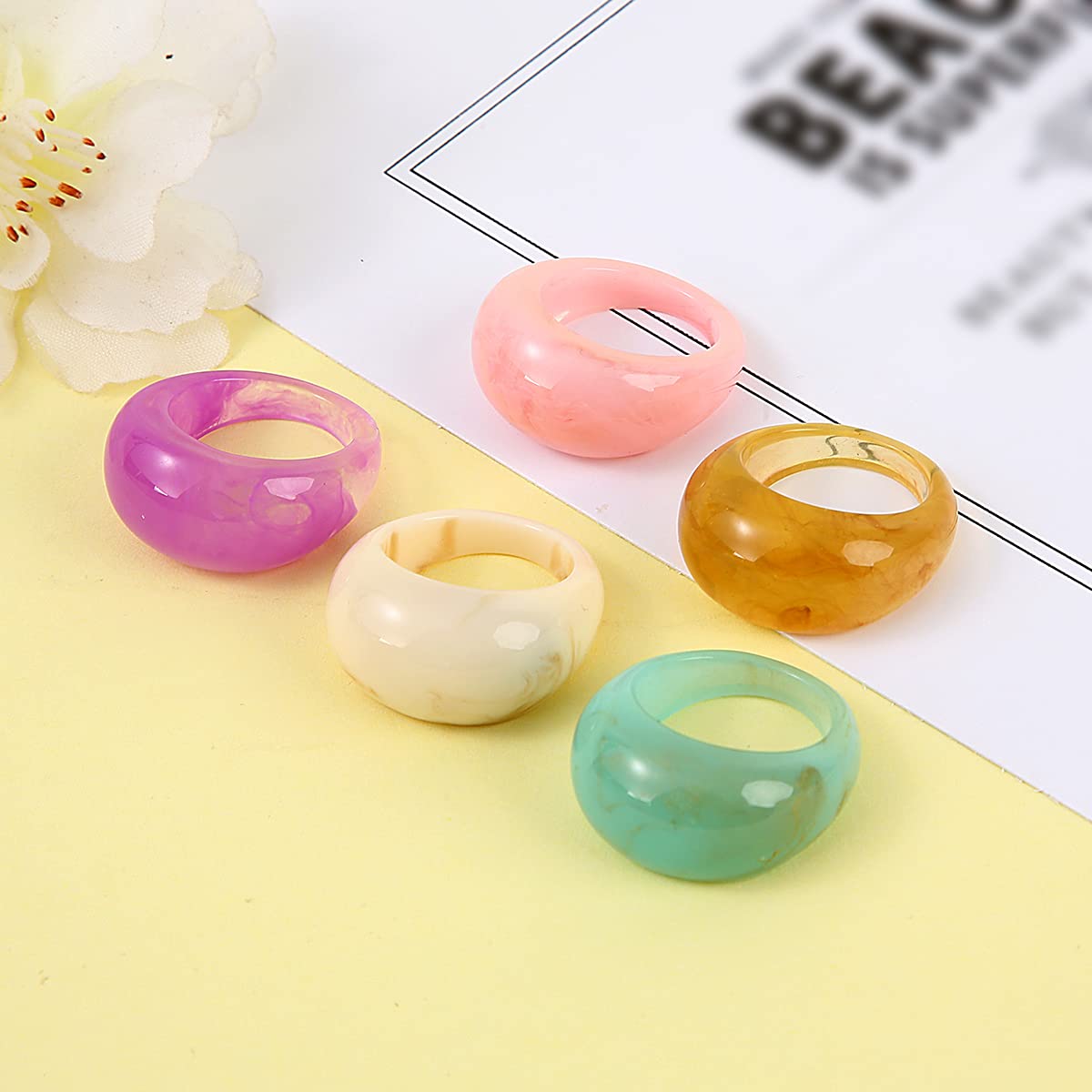 AIDSOTOU 20 Pcs Resin Acrylic Rings Set Colorful Trendy Vintage Thick Dome Y2k Rings Jewelry Plastic Resin Unique Square Gem Stackable Chunky Fruit Ring for Women Teen Girls