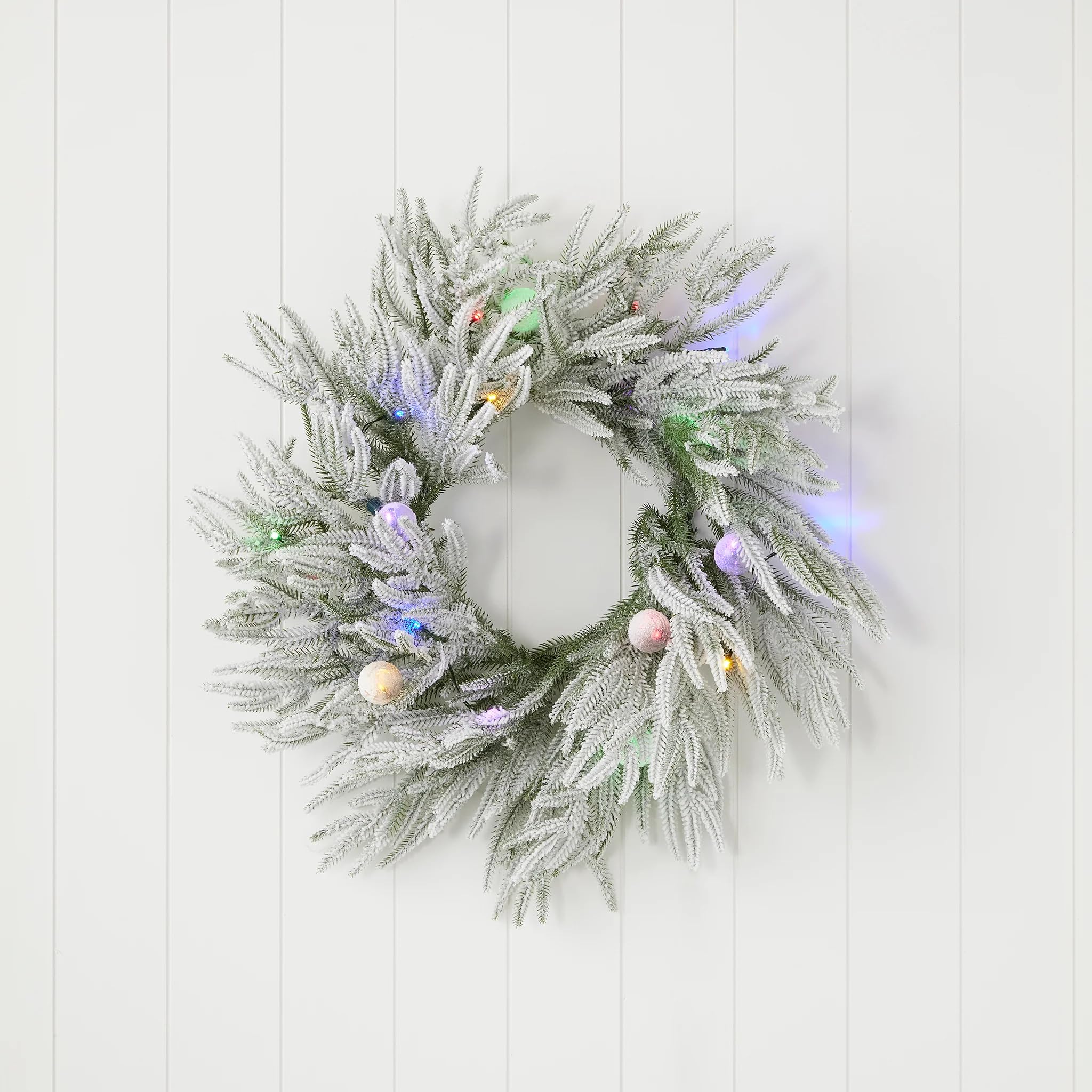 Frosted Acadia Wreath | Pre-strung with 50 LED lights | Indoor or covered Outdoor