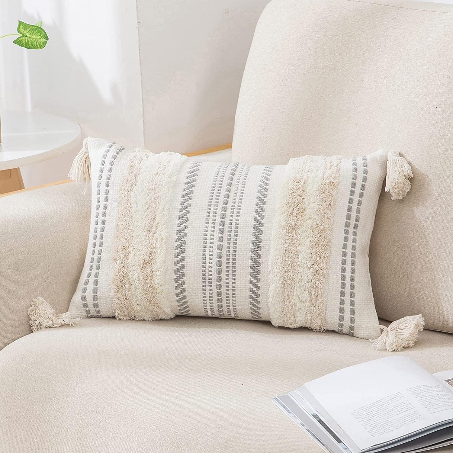 decorUhome Decorative Boho Throw Pillow Covers 12x20, Lumbar Accent Neutral Tufted Pillow Covers for Couch Bed Sofa, Textured Striped Woven Pillow Covers, Beige and Cream White, Pack of 1