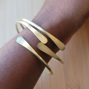 Bead It Wear It Love It 2 Raw Brass Cuff Bracelets Set, African Brass Bangles For Women, Hammered Ends Stacking Bracelets, Boho Tribal Cultural Jewelry (Set Of 2)