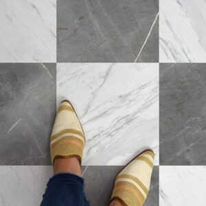 FloorPops x Chris Loves Julia 12-in by 12-in Bonneville Grey & White Marble Peel & Stick Floor Tiles, FP4421