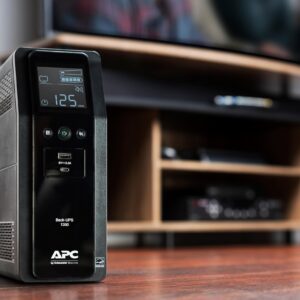 APC BN1350M2 Back-UPS PRO BN Series Battery Backup System, 10 Outlets, 1,350 VA, 1,080 J