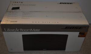 bose (r roommate (r) lifestyle powered speaker system - graphite gray