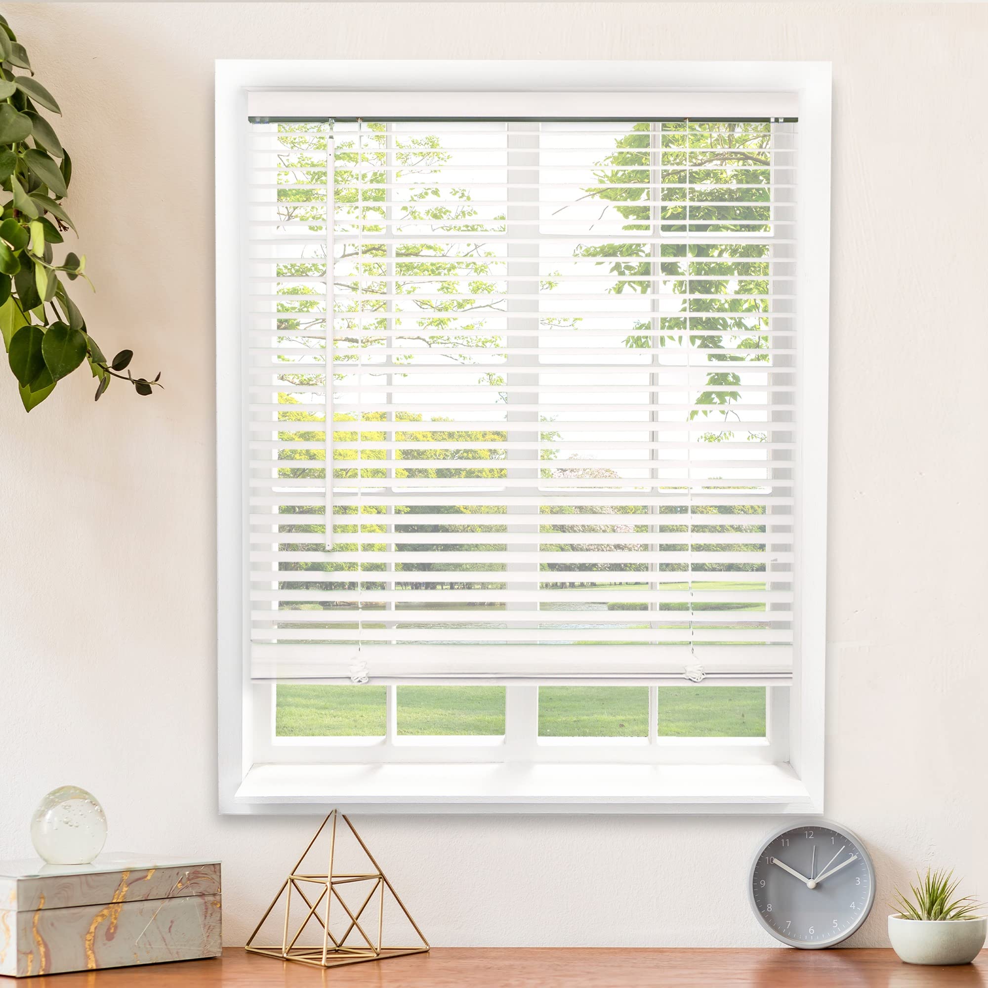 CHICOLOGY Blinds for Windows , Mini Blinds , Window Blinds , Door Blinds , Blinds & Shades , Camper Blinds , Mini Blinds for Windows , Horizontal Window Blinds , Gloss White, 34"W X 60"H