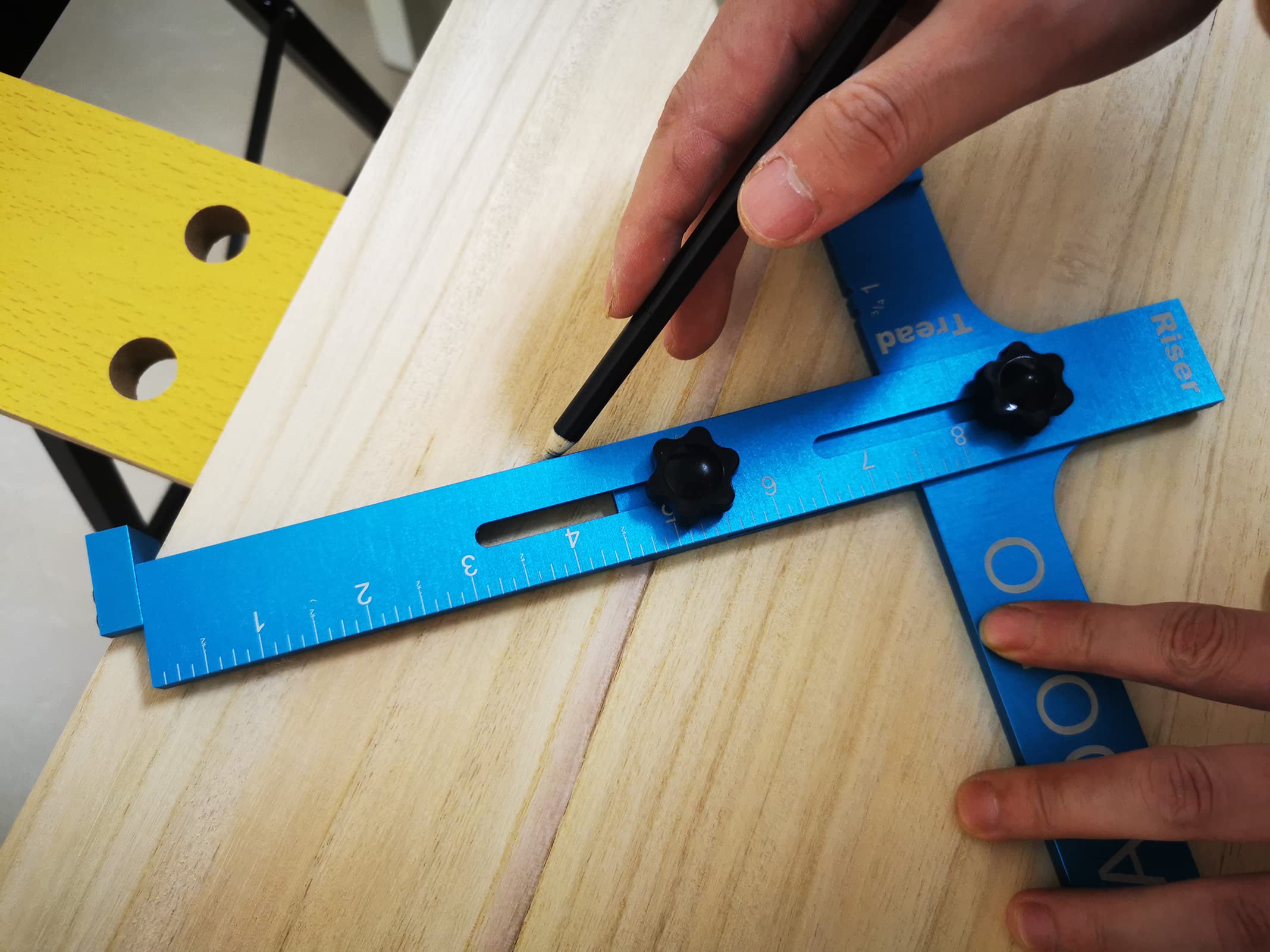 Stair Stringers Cutting Layout Tool