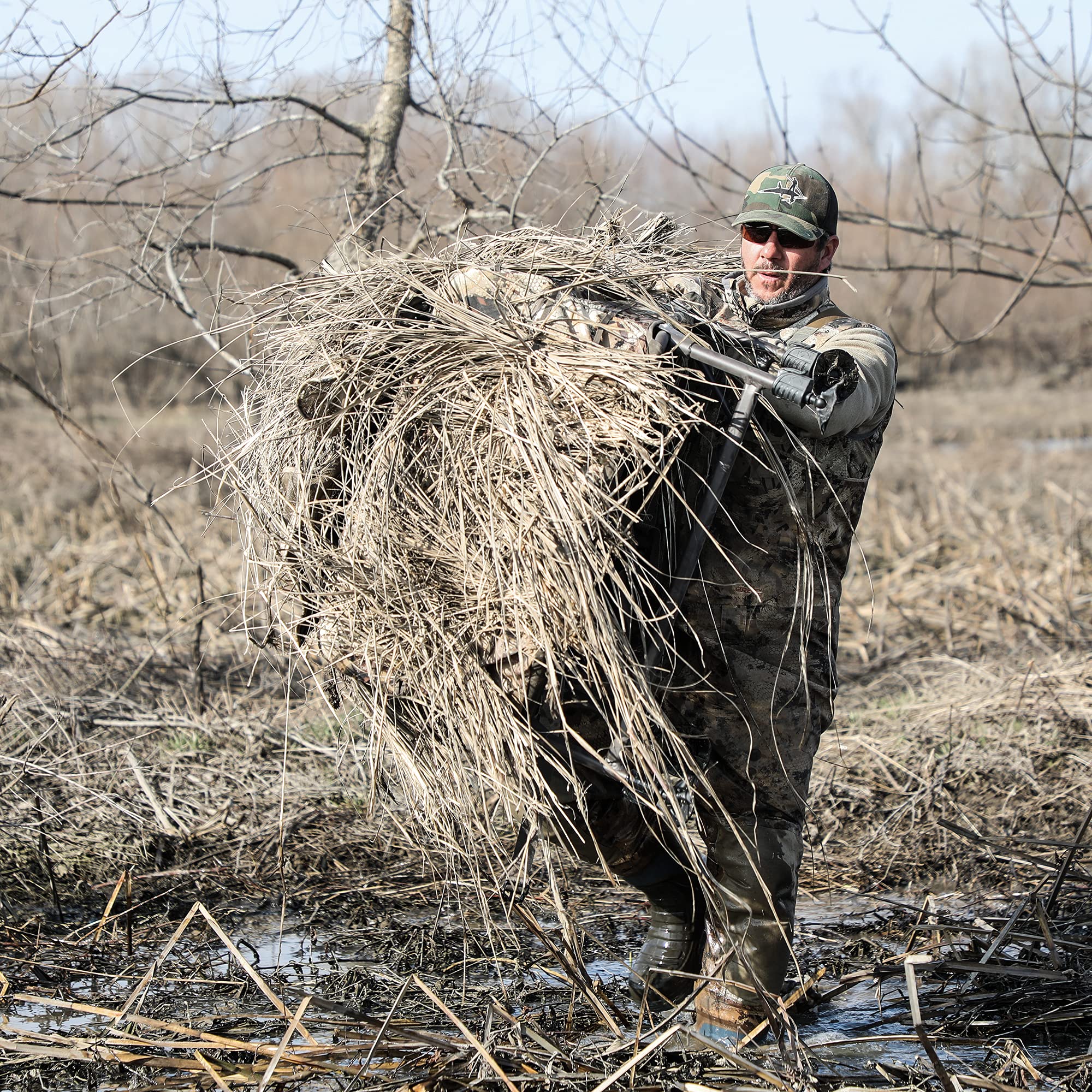 Momarsh Invisi Lay Blind System for Waterfowl Hunting in Optifade Marsh