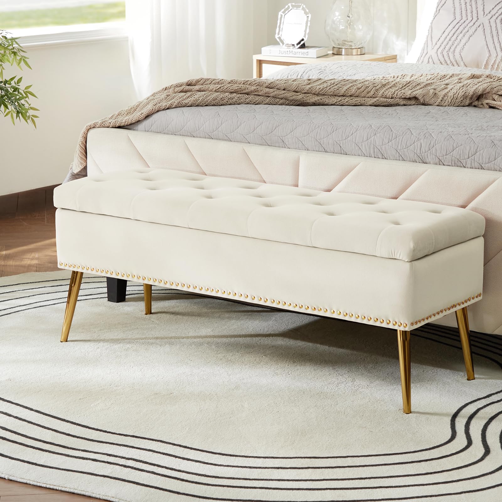 HULALA HOME Modern Velvet Storage Ottoman Bench with Gold Base & Nailhead Trim, Upholstered Bedroom Bench for End of Bed, Button-Tufted Footstool for Entryway Living Room Dining Room, Ivory