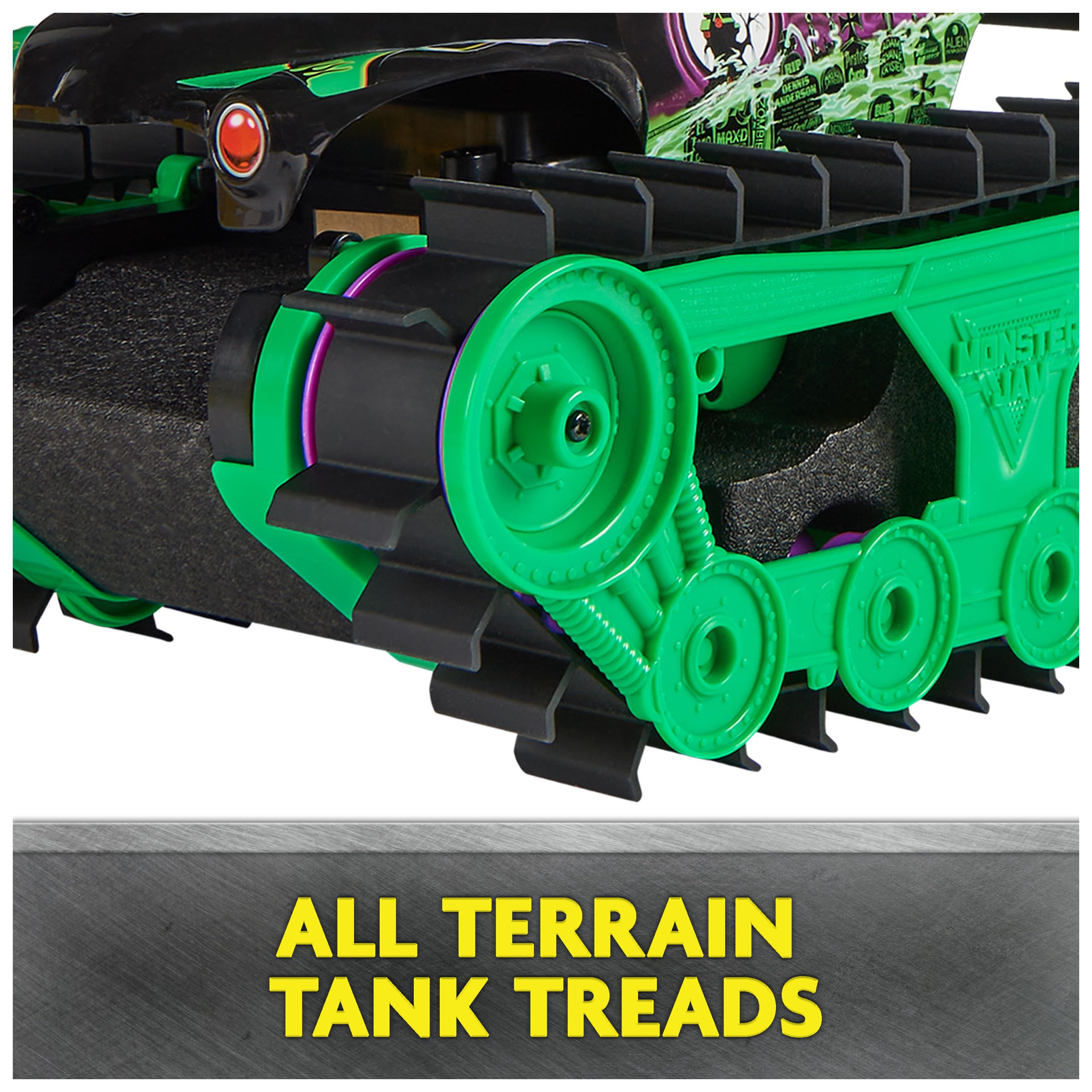 Monster Jam, Official Grave Digger Trax All-Terrain Remote Control Outdoor Vehicle, 1:15 Scale, Kids Toys for Boys and Girls Ages 4-6+