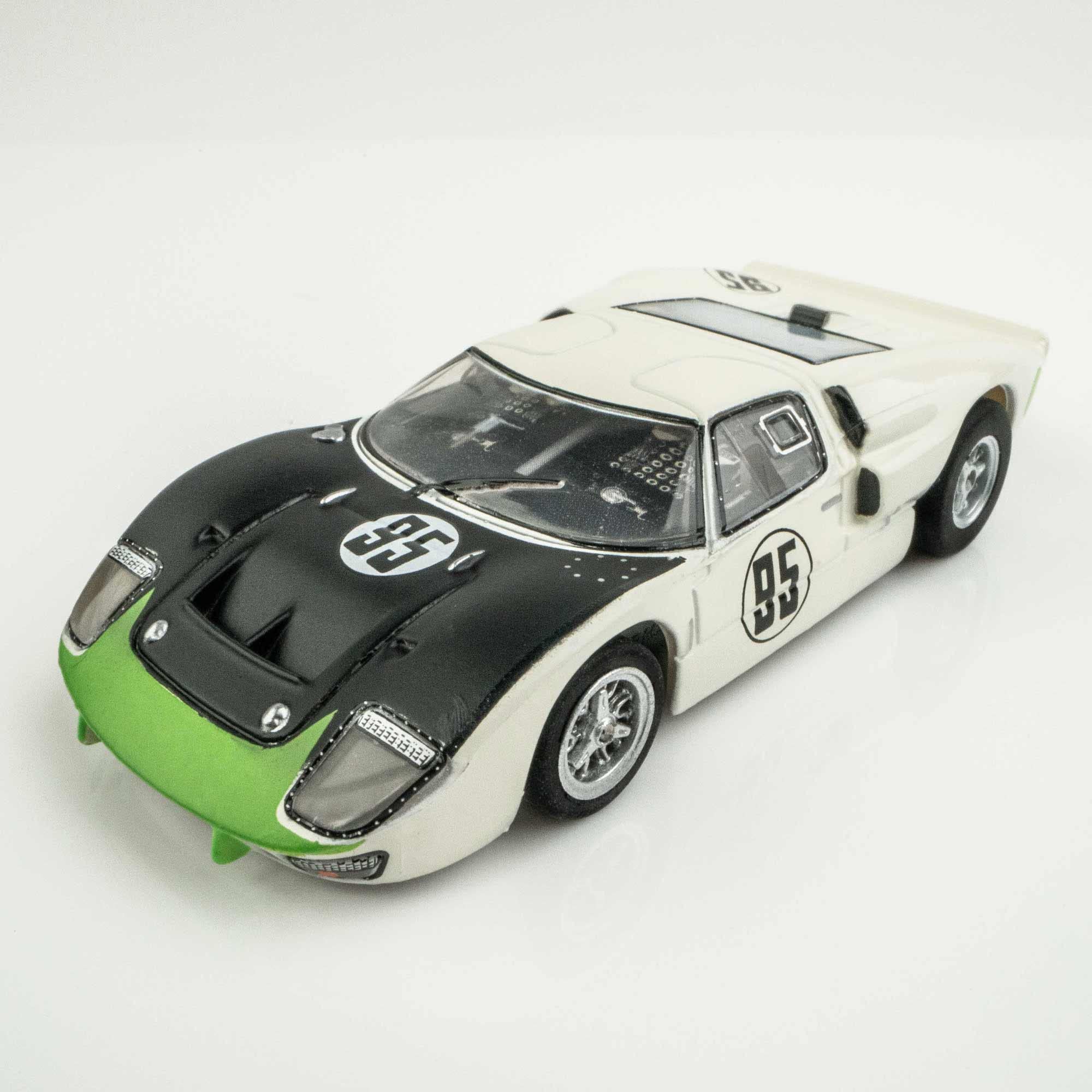 AFX/Racemasters Ford GT40 Mark II #95 Daytona AFX22056 HO Slot Racing Cars