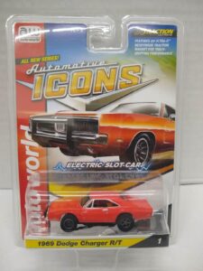 auto world sc401-1 automotive icons 1969 charger r/t ho scale electric slot car - orange