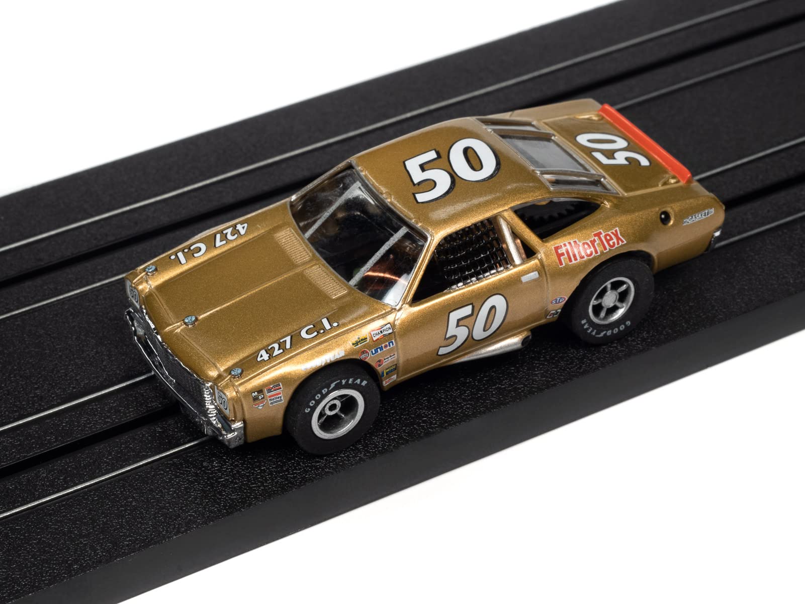 Auto World 36' Victory 400 4 Lane Slot Race Set HO Scale