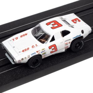 Auto World 36' Victory 400 4 Lane Slot Race Set HO Scale