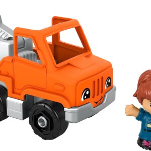 Fisher-Price Little People Toddler Toy Help and Go Tow Truck and Figure for Pretend Play Kids Ages 1+ Years