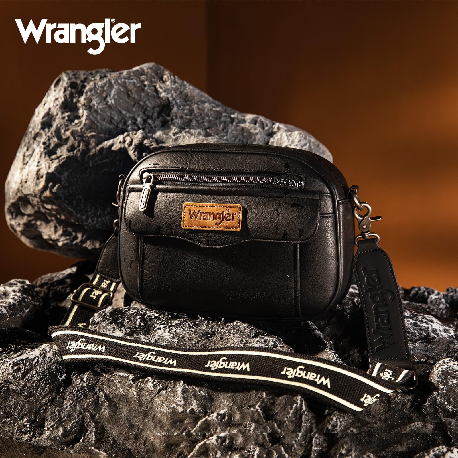 Wrangler Crossbody Purses for Women Trendy Camera Snapshot Bag Shoulder Bag with Wide Strap WG74-8194BK