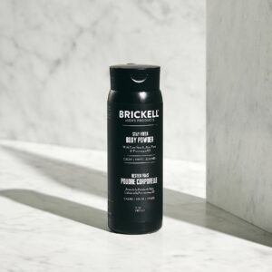 Brickell Men's Products Stay Fresh Body Powder for Men, Natural and Organic Talc-Free, Absorbs Sweat, Keeps Skin Dry, Unscented, 5 oz