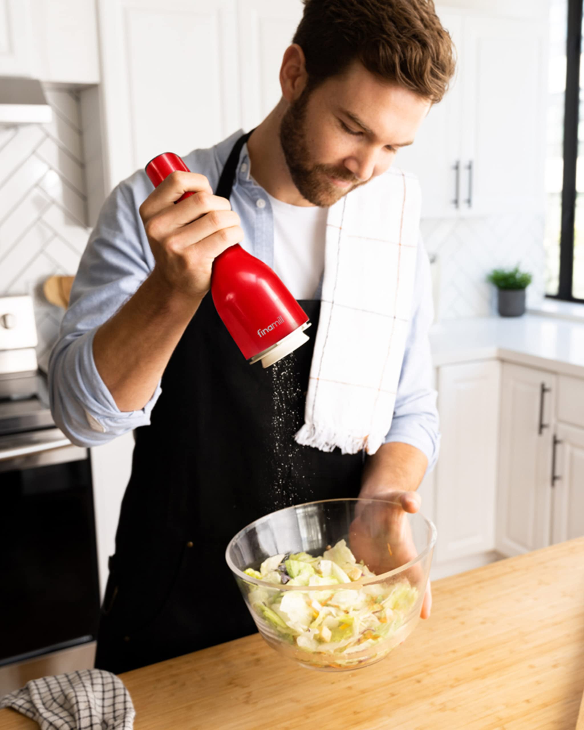 FinaMill Award-Winning Battery Salt & Pepper Grinder Set - Adjustable, Ceramic Elements, LED Light, 2 Quick-Change ProPlus Pods