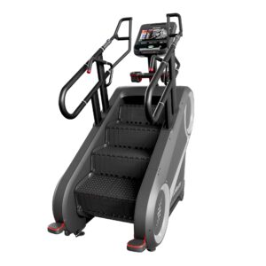 stairmaster 10g gauntlet 10 series stepmill with overdrive training - 15" touch screen console