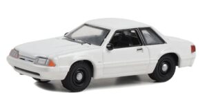 greenlight 43008-n hot pursuit - 1987-93 fox body mustang ssp police - white (hobby exclusive) 1/64 scale