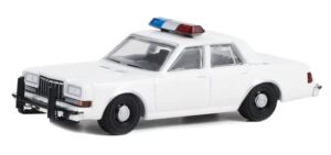 greenlight 43006-l hot pursuit 1980-89 dodge diplomat police white with light and push bars 1/64 scale