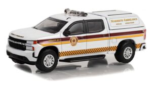 greenlight 67040-e first responders series 1 - 12020 chevy silverado - narberth ambulance special operations - narberth, pennsylvania 1/64 scale diecast