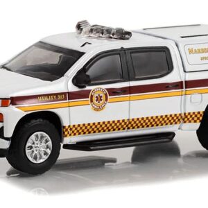 Greenlight 67040-E First Responders Series 1 - 12020 Chevy Silverado - Narberth Ambulance Special Operations - Narberth, Pennsylvania 1/64 Scale Diecast