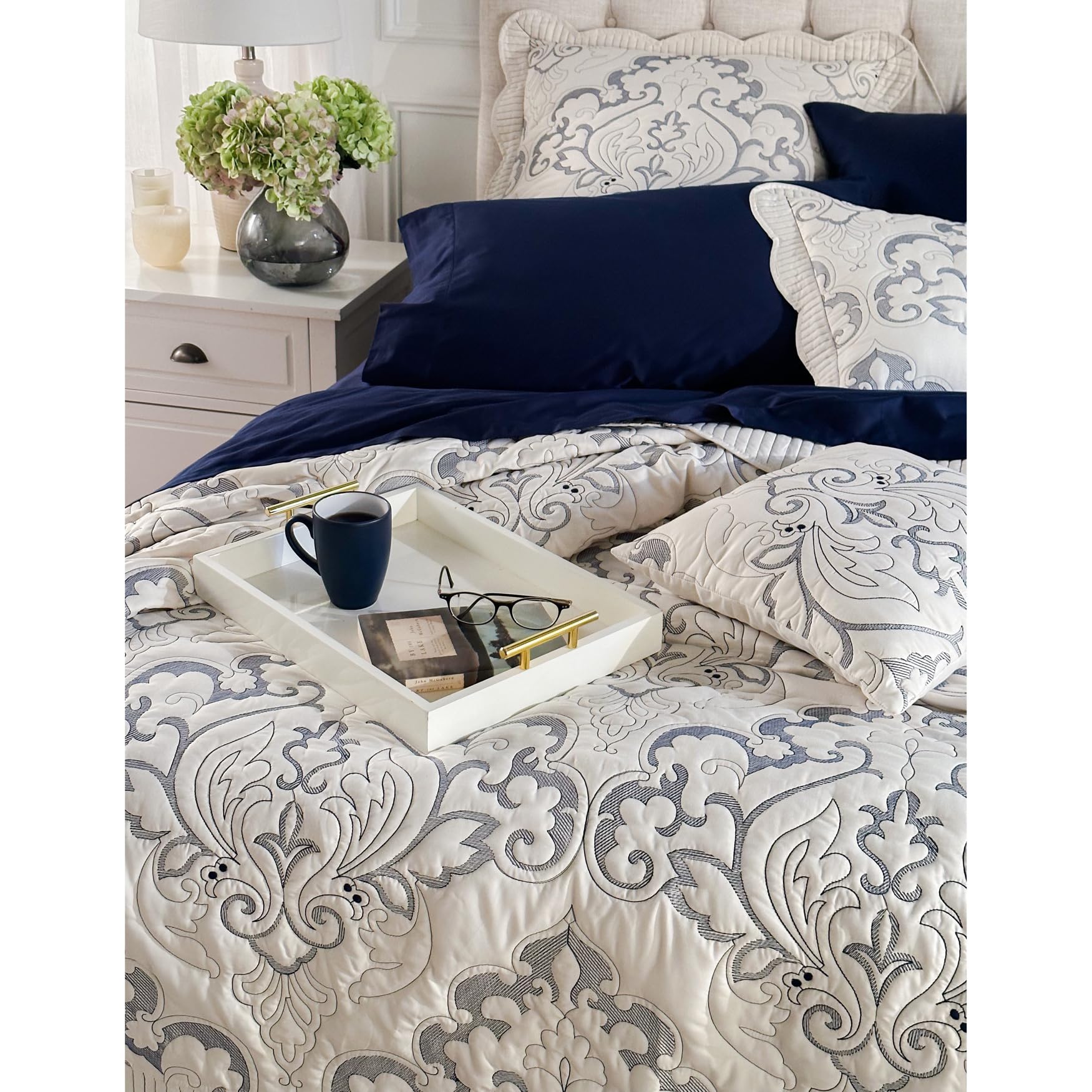 BrylaneHome Bedding Lightweight All Season Modern Amelia Quilted Damask Oversized Ultra Soft Bedspread - Full, Honey Gold