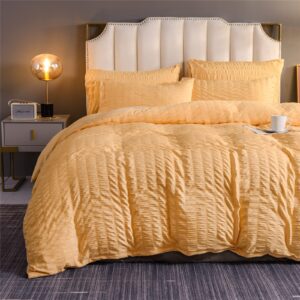 A Nice Night Seersucker Chic Comforter Set，Hotel Style Bedding Set,Soft Microfiber and Durable Bedding Set for All Seasons (Yellow, Queen(88-by-88-inches))