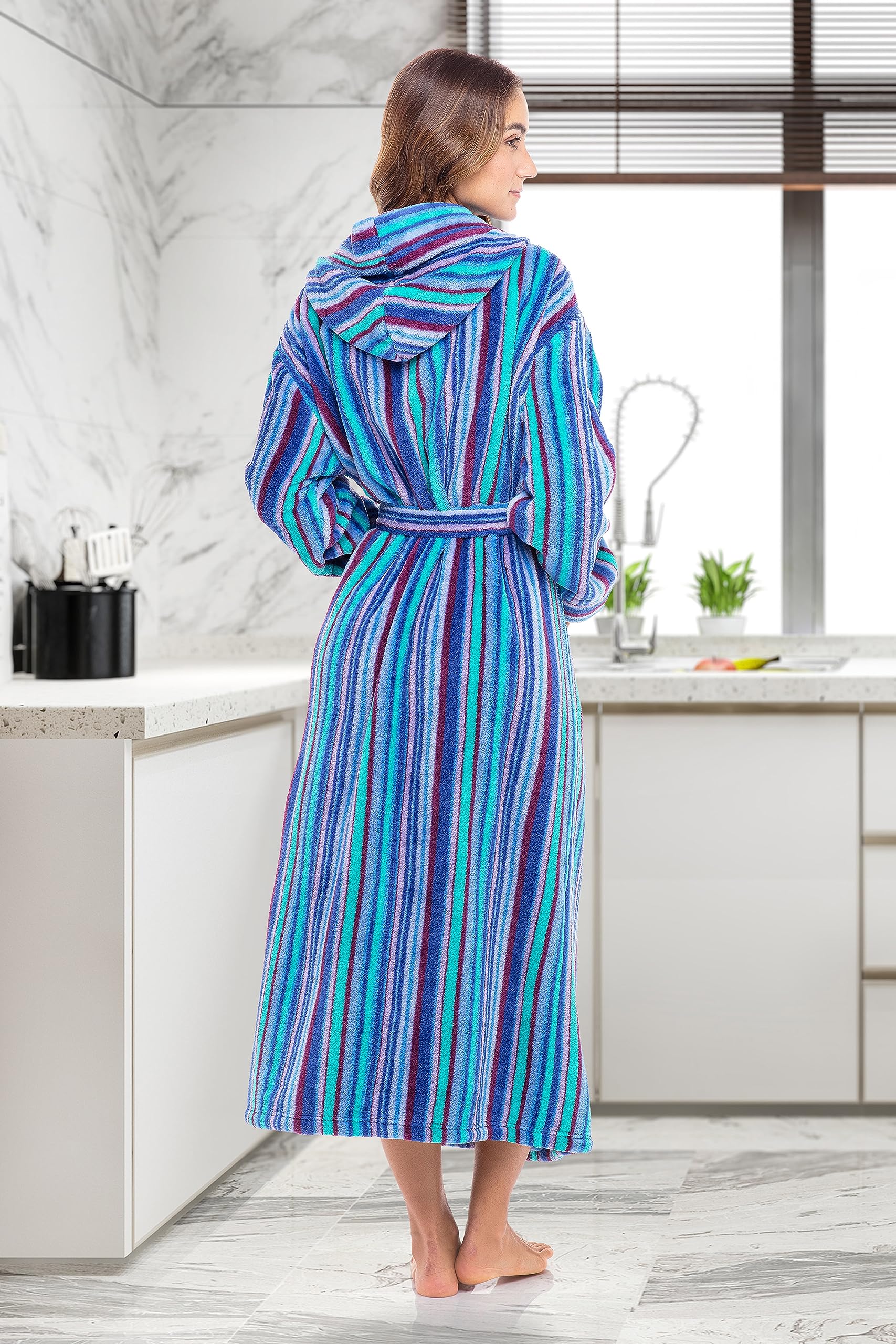 Alexander Del Rossa Women's Robes, Long Plush Bathrobe, Womens Robe with Hood, Hooded Robes for Women Plus Size Robe The Blues Striped XL (A0116ABQXL)