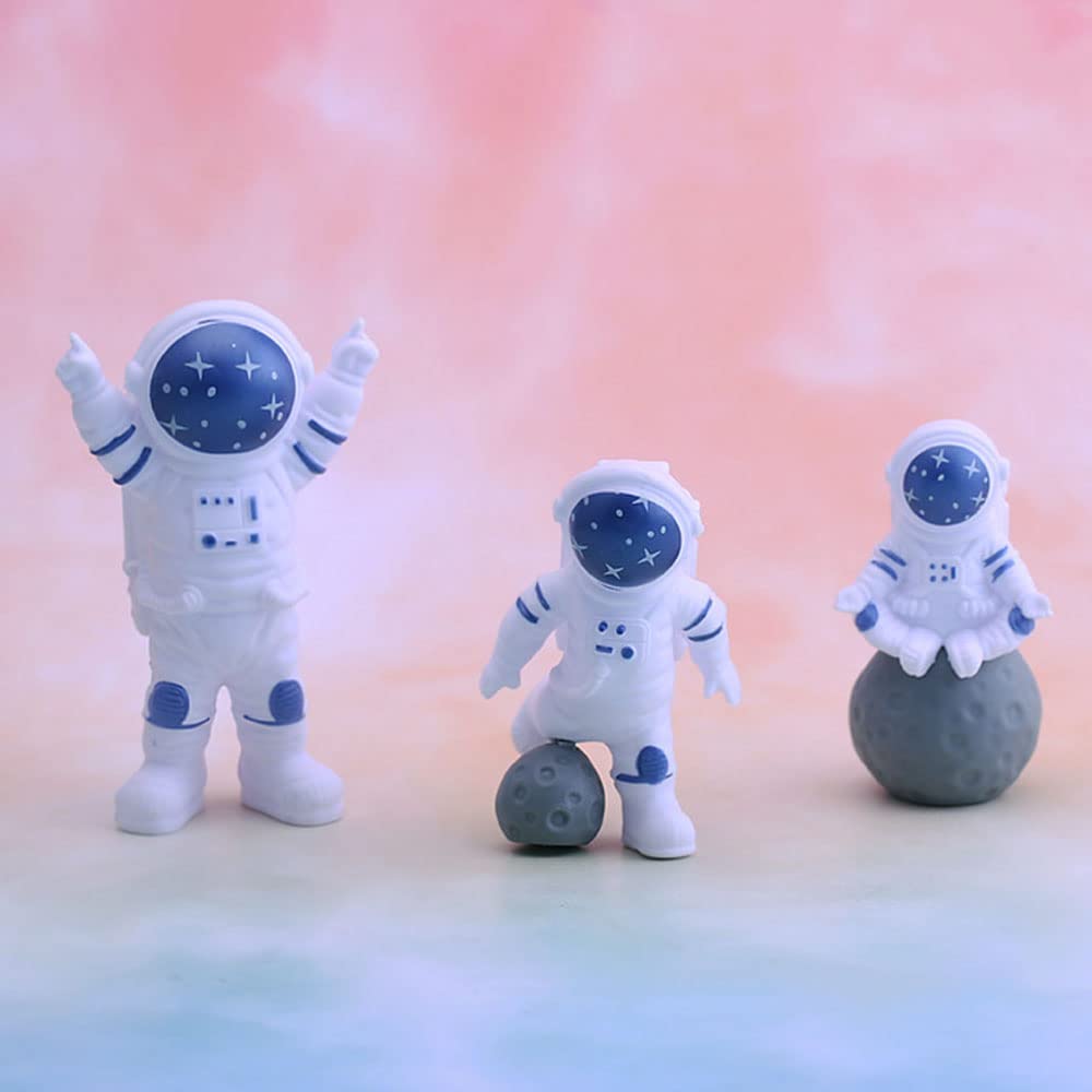 3Pcs Astronaut Figurines Cake Topper Outer Space Cake Decoration Spaceman Model Display Miniature Astronaut Action Figure Statue for Kids Party Gift Decor