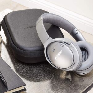 Bose QuietComfort 35 (Series II) Wireless Headphones, Noise Cancelling - Silver (Renewed)