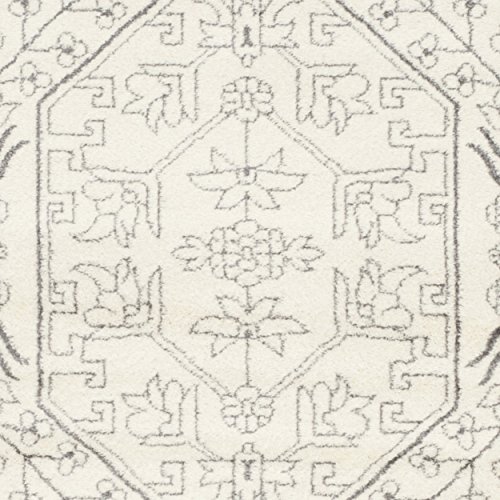 SAFAVIEH Adirondack Collection Area Rug - 9' x 12', Ivory & Silver, Oriental Medallion Design, Non-Shedding & Easy Care, Ideal for High Traffic Areas in Living Room, Bedroom (ADR108B)