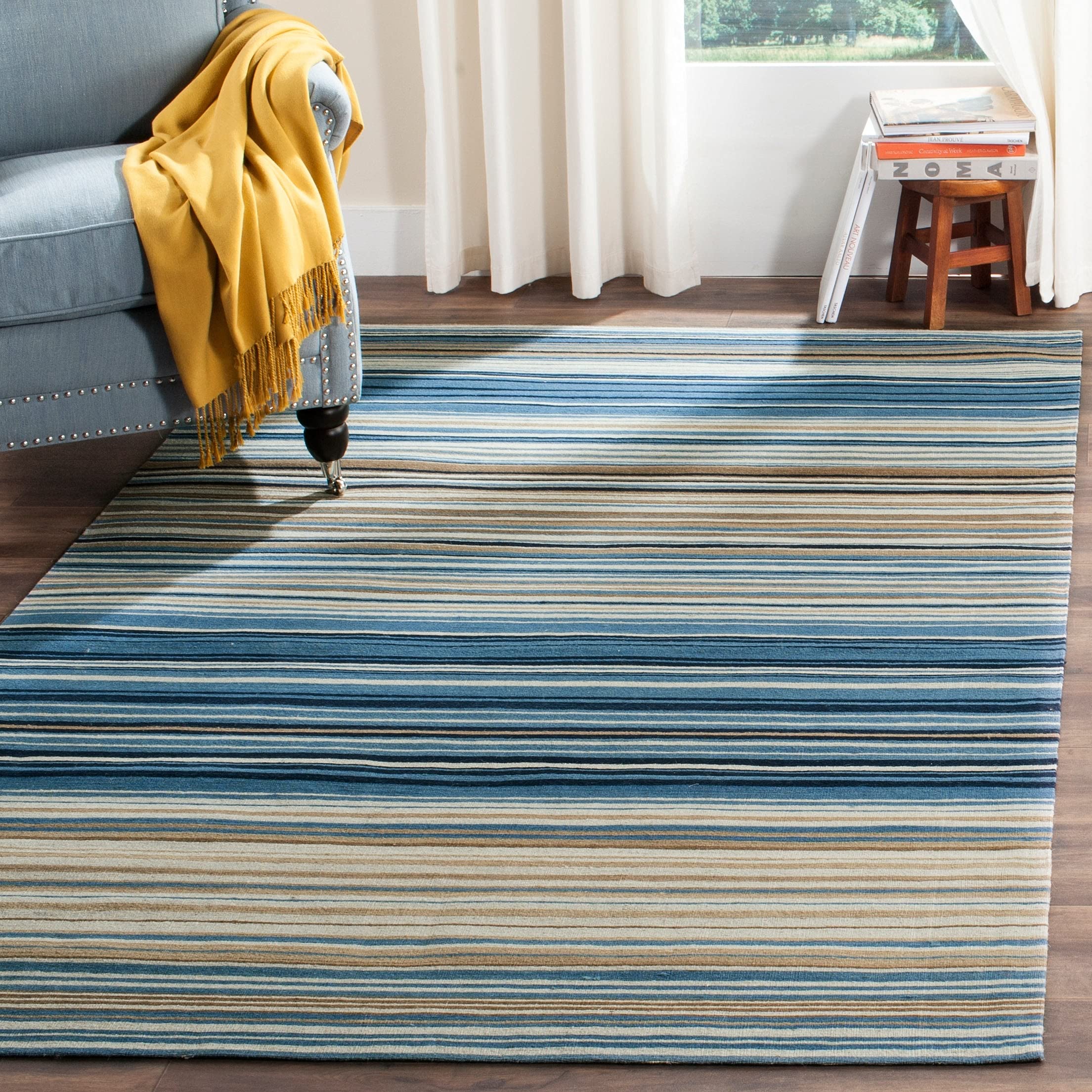 SAFAVIEH Marbella Collection Area Rug - 9' x 12', Blue & Multi, Handmade Flat Weave Stripe Wool, Ideal for High Traffic Areas in Living Room, Bedroom (MRB289A)