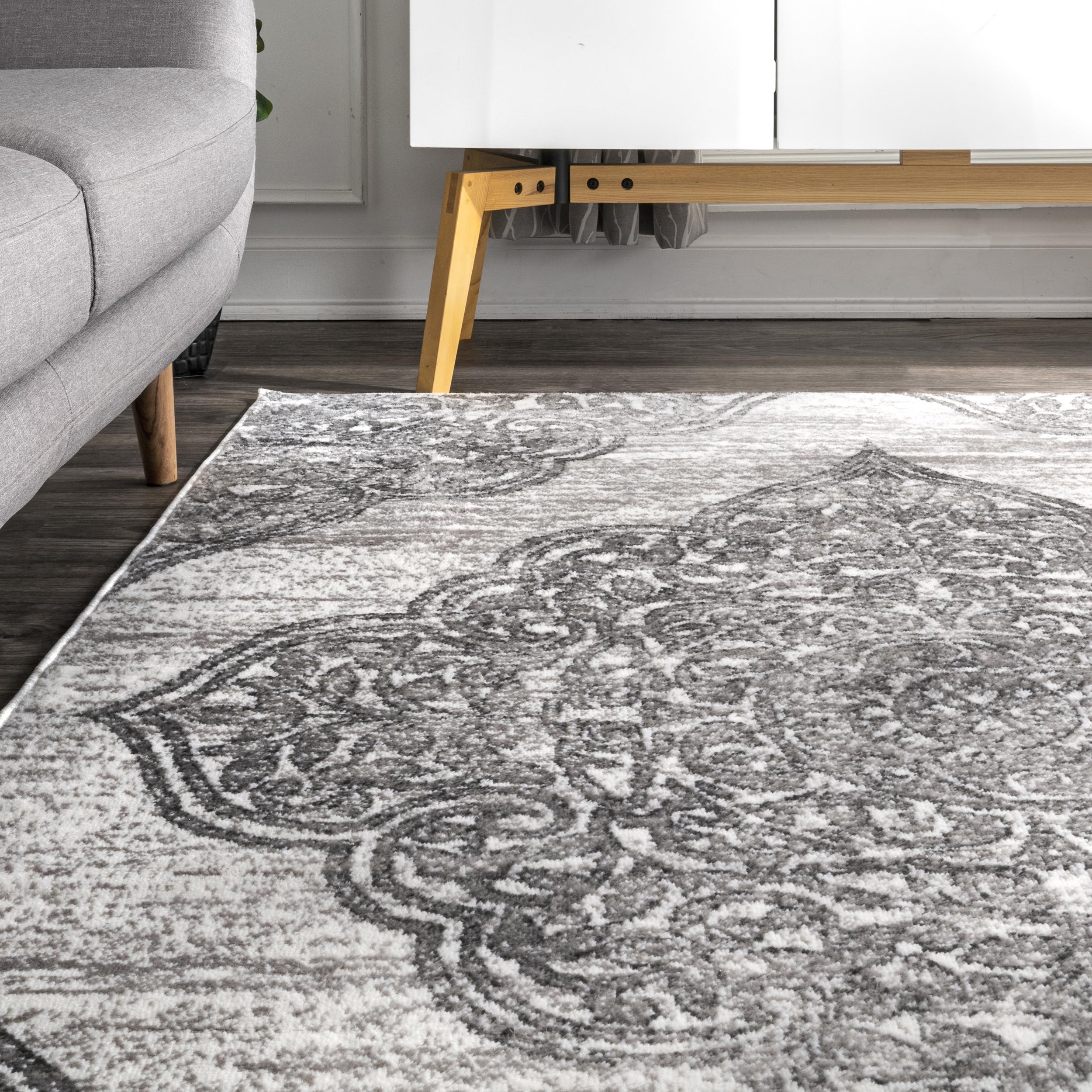 nuLOOM Transitional Floral Jeannette Area Rug, 9x12, Grey