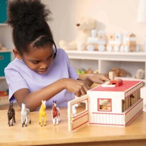 Melissa & Doug Take-Along Show-Horse Stable With Wooden Box and 8 Toy, Barn Play Set, Portable, Toys For Kids Ages 3+