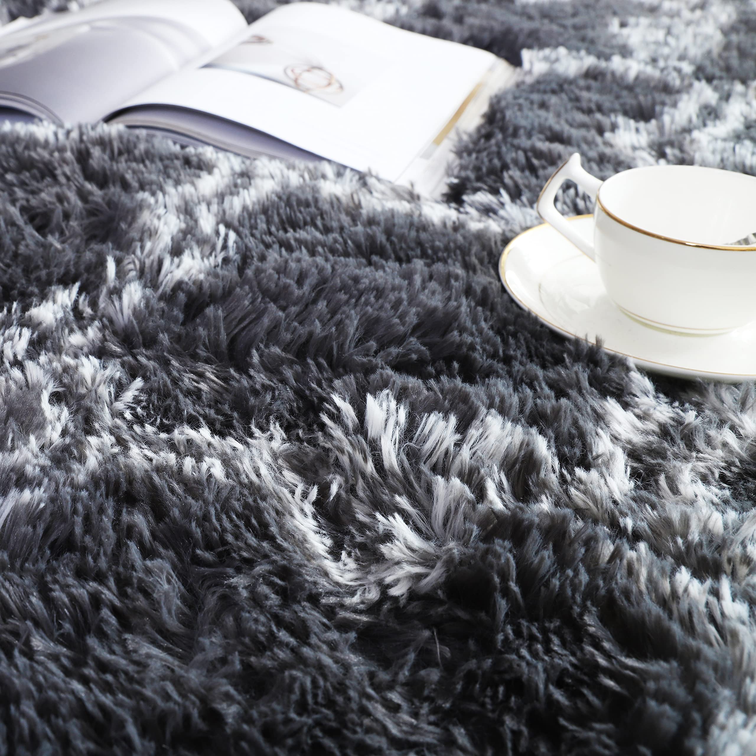 Poboton 2X3 Grey Carpet for Living Room Soft Luxury Bedroom Large Fluffy Plush Area Rug Shaggy Big Comfy Carpet