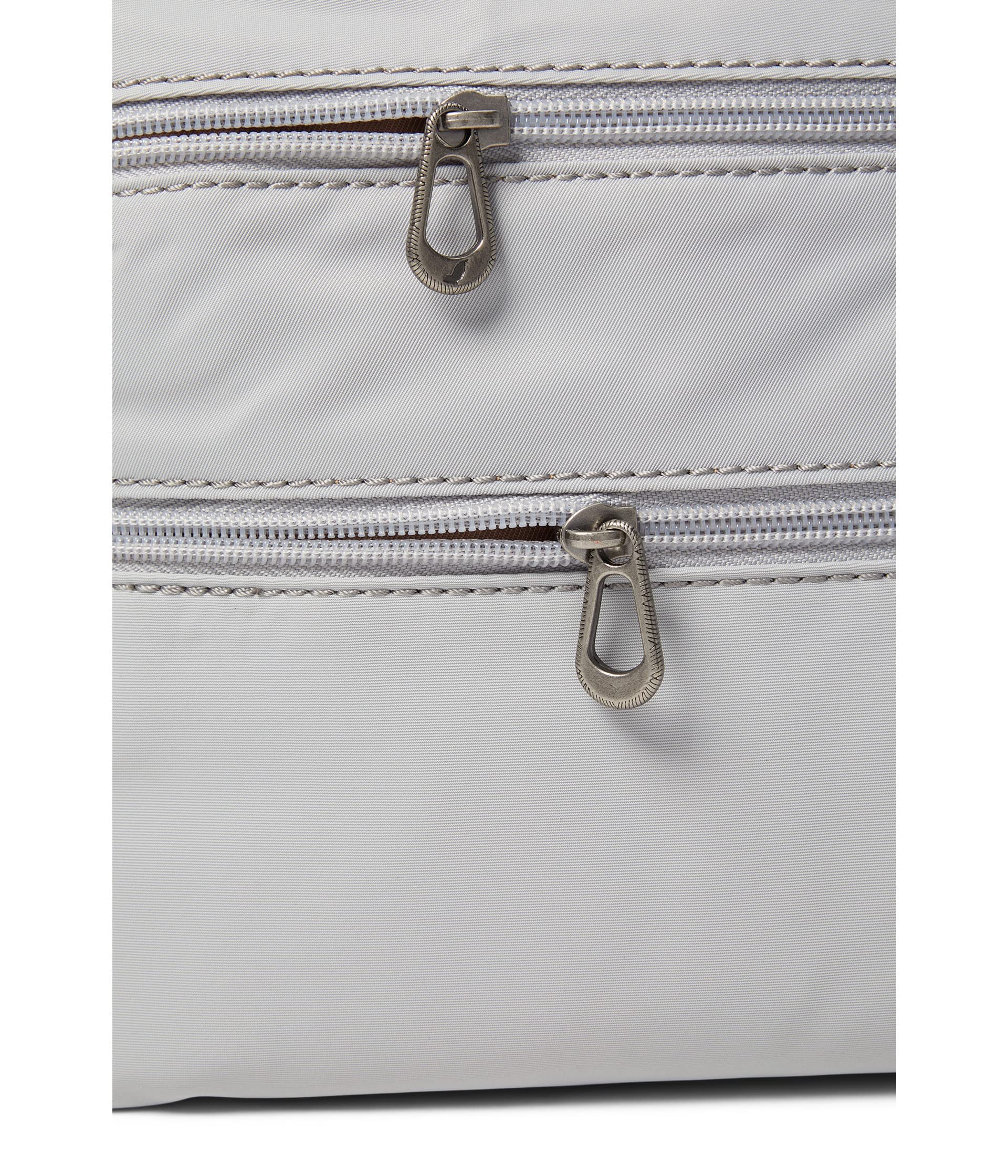 Sakroots Artist Circle Basic Crossbody in Eco Twill, Adjustable Crossbody Strap, Light Grey