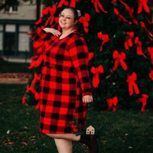 RITERA Plus Size Dress for Women 4X Black and Red Plaid Long Sleeve Dress Elastic High Waist Crewneck Fall Winter Flowy Casual Christmas Dress with Pocket 4XL 24W 26W