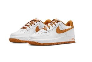 nike air force 1 gs white/desert ochre size 5 5 big kid