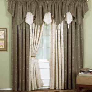 Today's Curtain Lexington Ascot 40" W x 25" L, Ecru/Sage