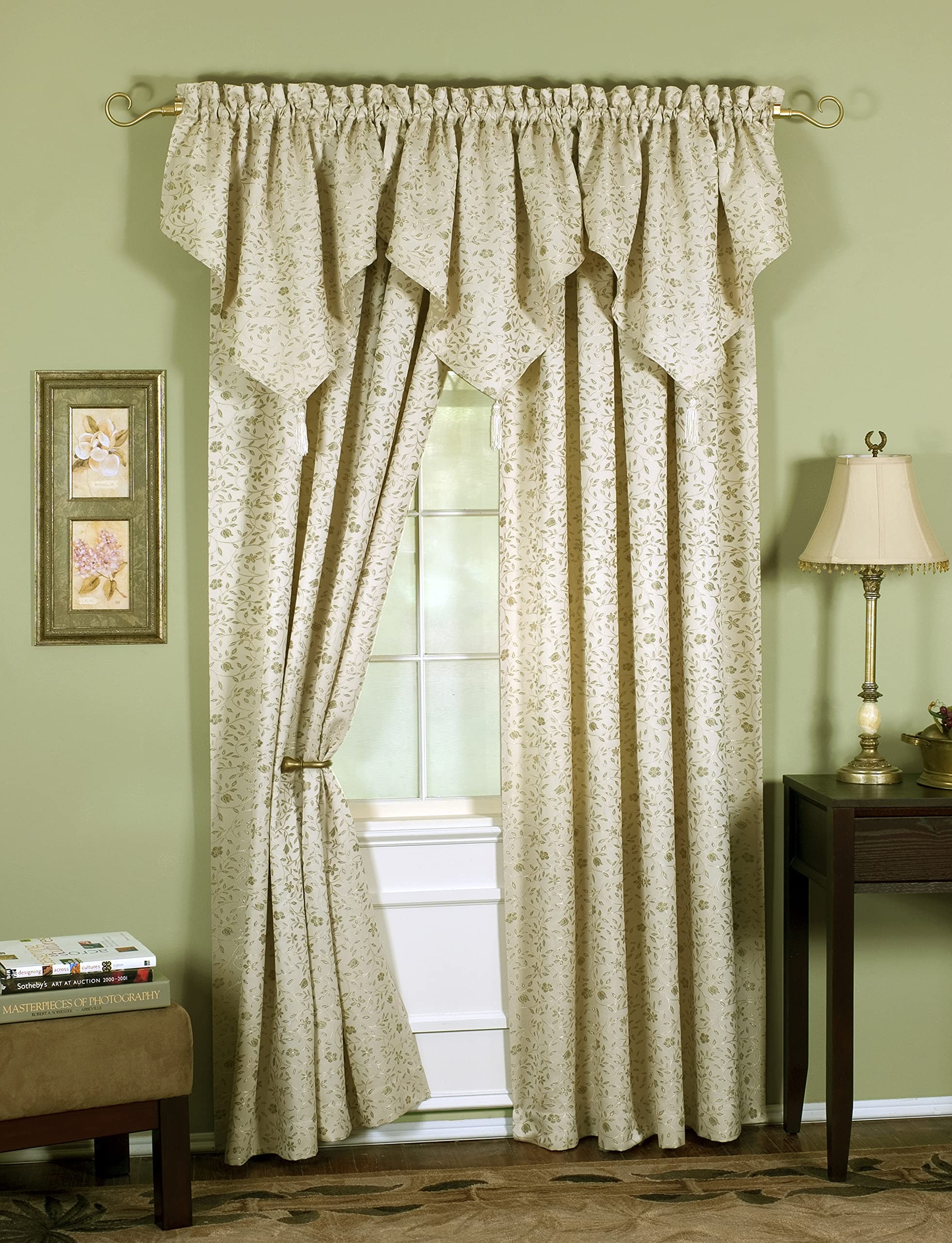 Today's Curtain Lexington Ascot 40" W x 25" L, Ecru/Sage