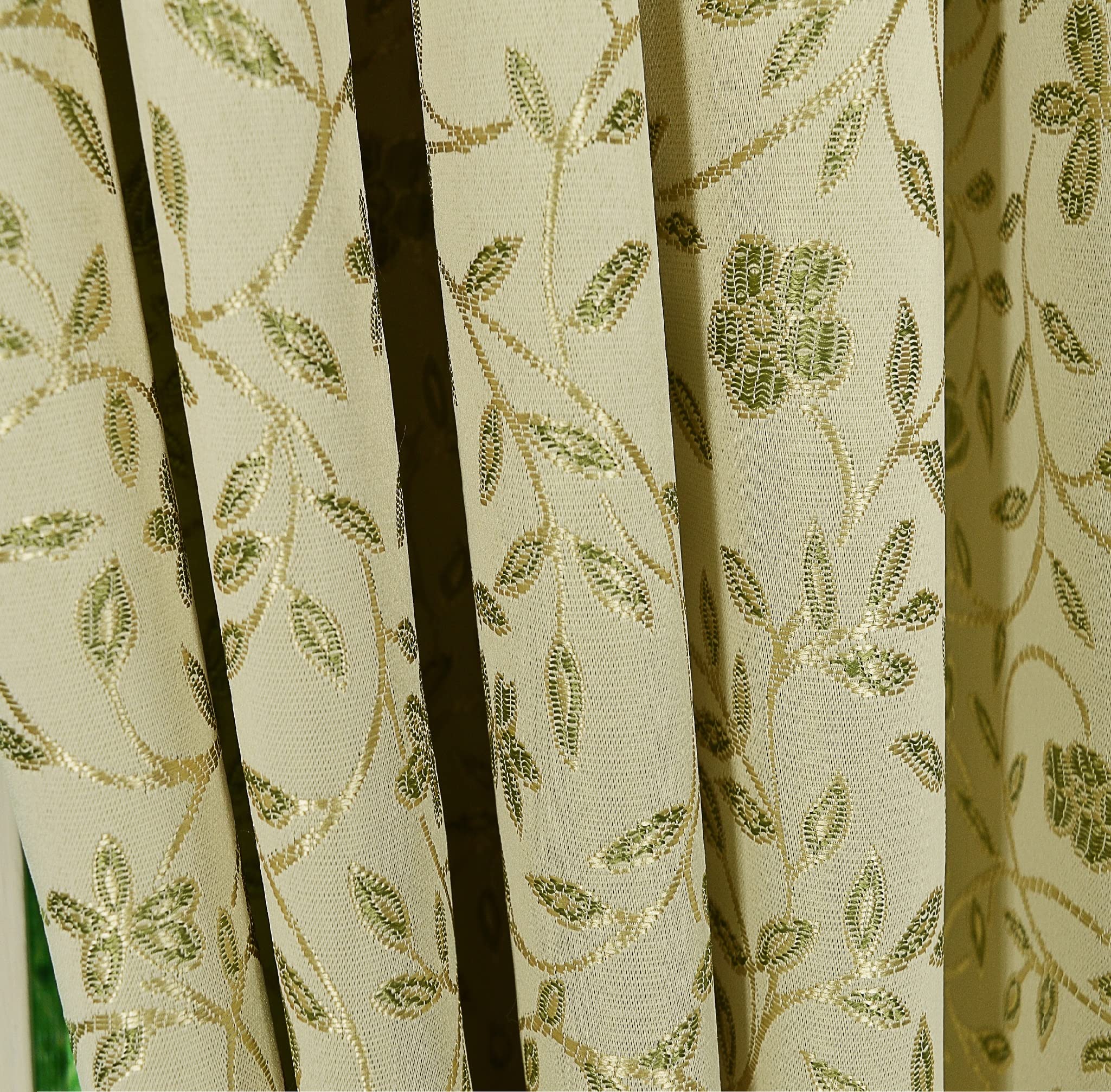 Today's Curtain Lexington Ascot 40" W x 25" L, Ecru/Sage