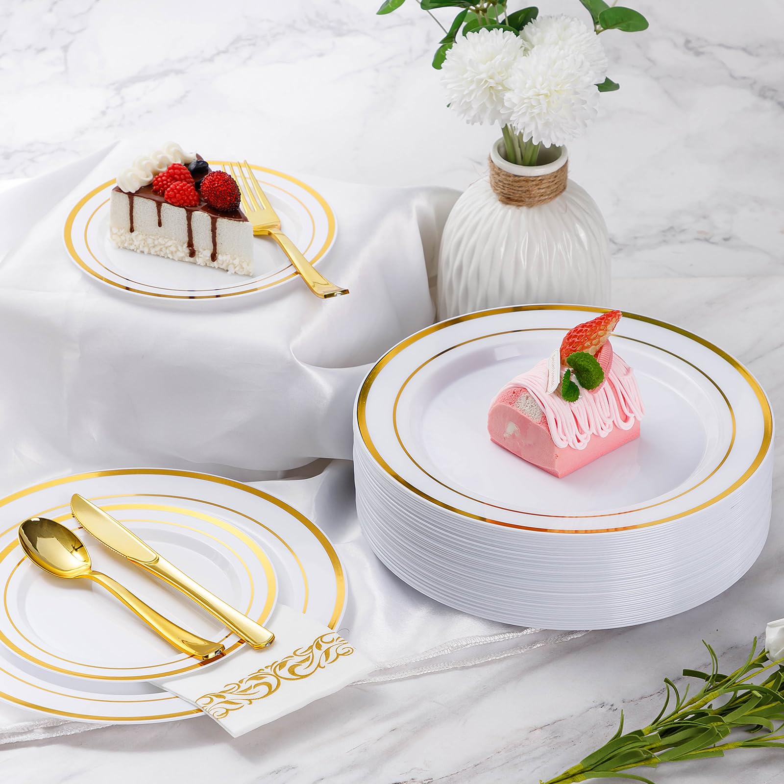 Goodluck 700 Piece Gold Dinnerware Set for 100 Guests, Disposable for Party, Include: 100 Gold Rim Dinner Plates, 100 Dessert Plates, 100 Paper Napkins, 100 Cups, 100 Gold Plastic Silverware Set