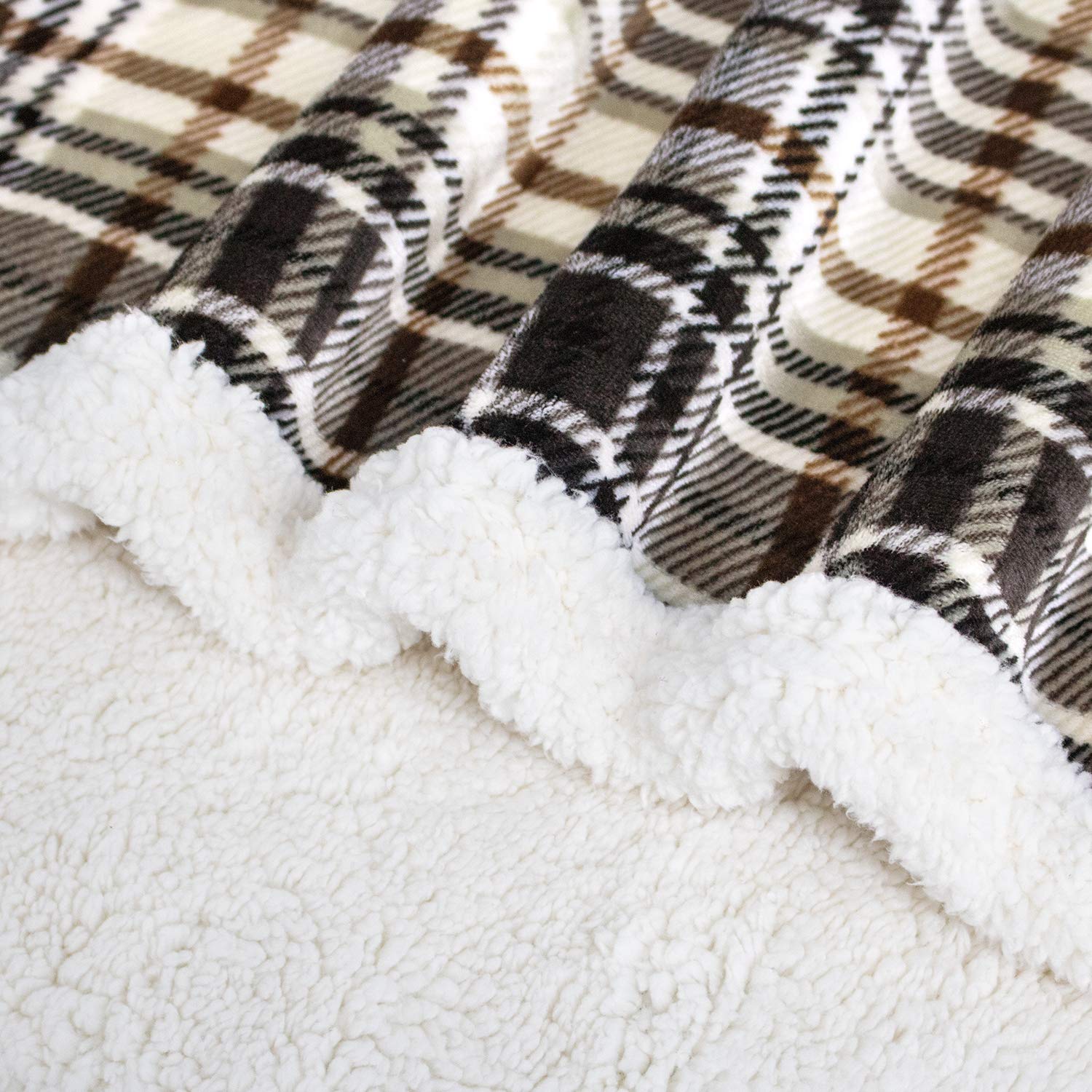 Touchat Sherpa Plaid Throw Blanket, Fuzzy Fluffy Cozy Soft Blanket, Fleece Flannel Plush Twin Size Microfiber Blanket for Couch Bed Sofa (60" X 70", Plaid Brown)