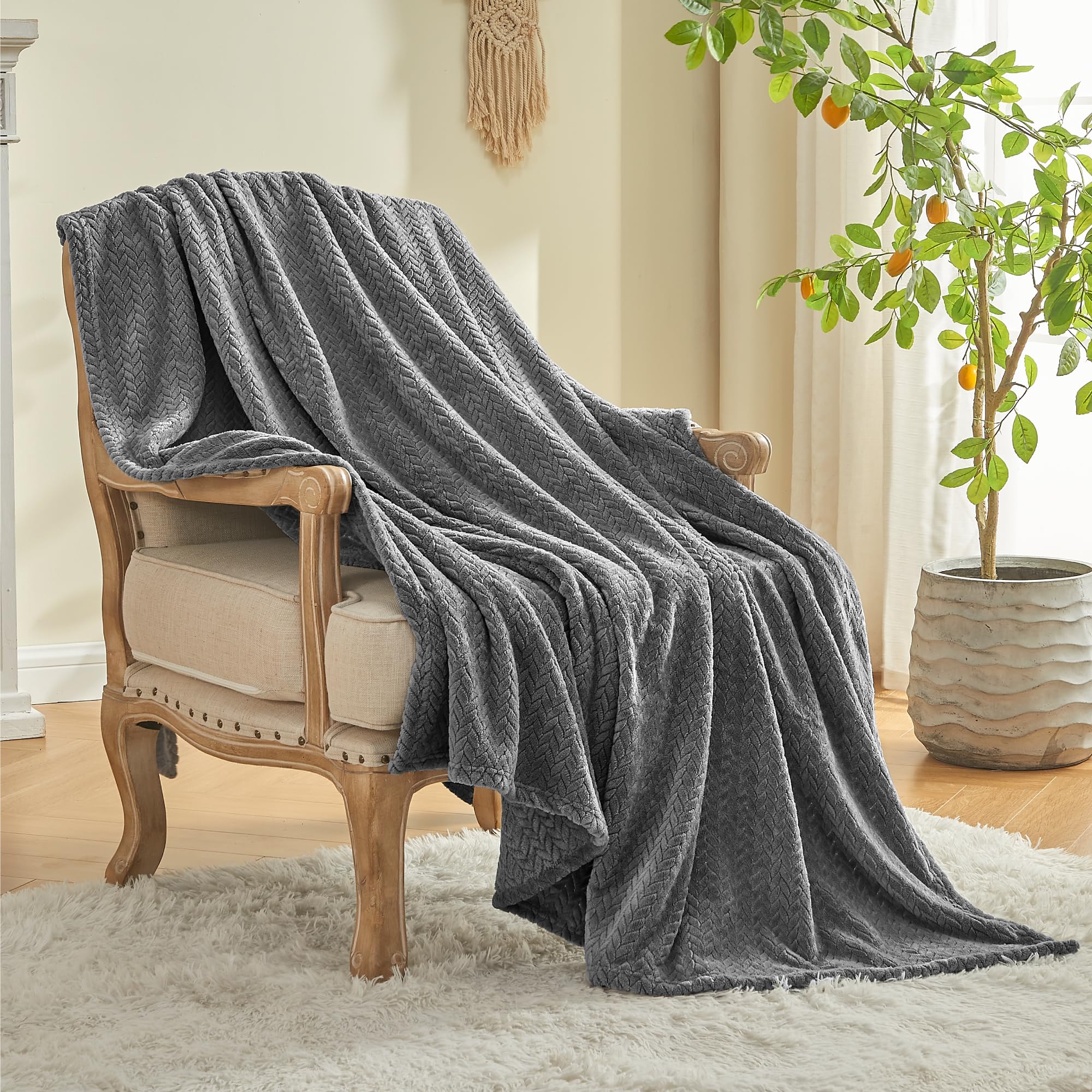 INFIIXSO Throw Blanket for Couch, Super Soft Fleece Blanket with Leaves Pattern Design, Versatile Lightweight Fuzzy Blanket for Bed, Sofa and Travel All Season Use(50x60 Inches, Grey)