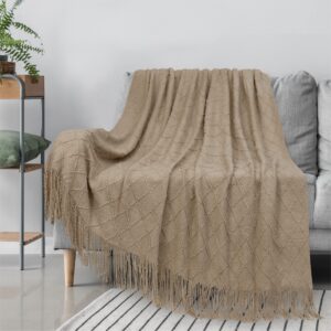 PAVILIA Tan Taupe Knit Throw Blanket Couch, Soft Knitted Boho Farmhouse Home Decor Woven Throw, Cozy Decorative Afghan Bed Sofa, Outdoor Summer Fall Gift Lightweight, Neutral Beige Camel Brown, 50x60