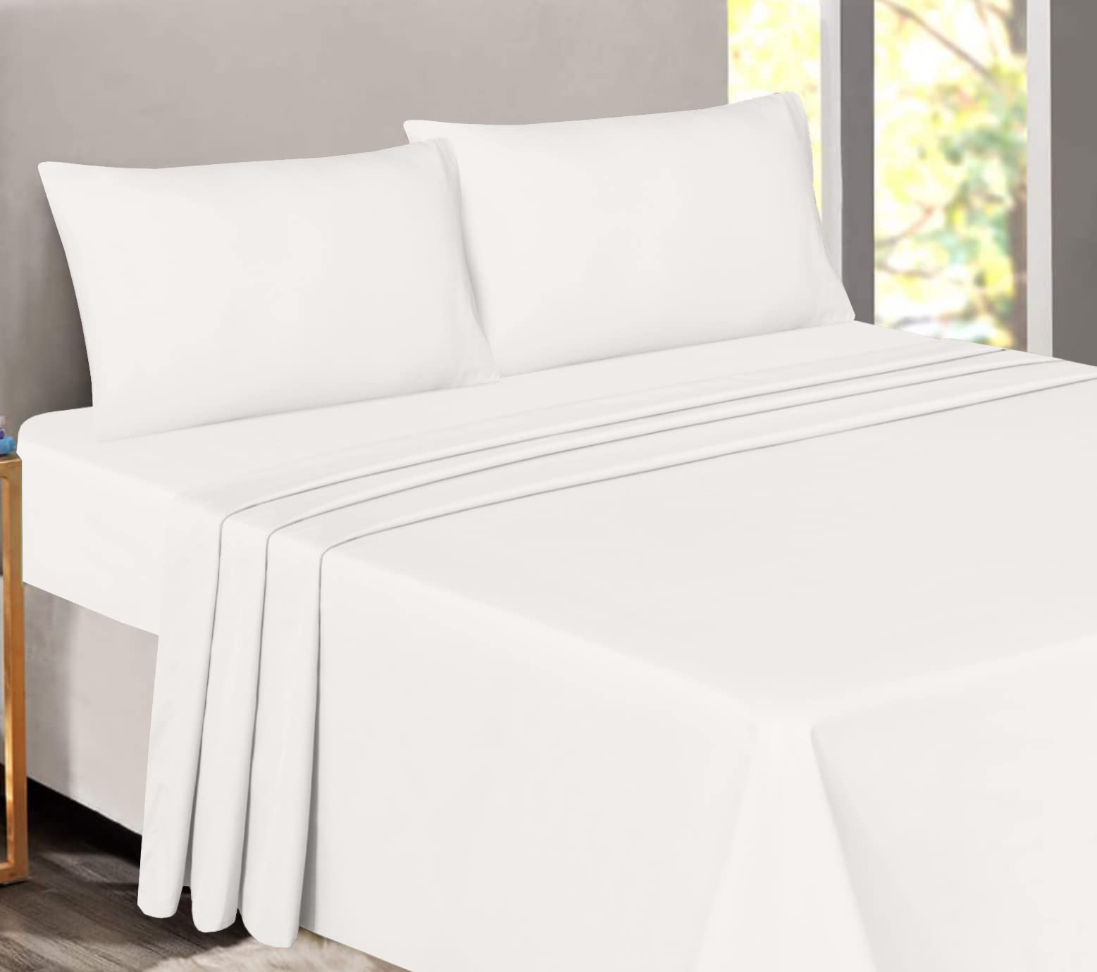 RUVANTI 100% Cotton Sheets for Full Size Bed - Crispy Cooling Percale Sheets - Breathable & Durable Full Sheet Set - Deep Pocket 16 Inches (Fits up to 18") - Off White - 4 Pieces