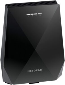 netgear wifi mesh range extender ex7700 - coverage up to 2000 sq.ft. and 40 devices with ac2200 tri-band wireless signal booster & repeater (up to 2200mbps speed), plus mesh smart roaming (renewed)
